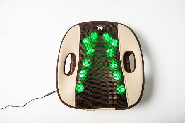 Массажная подушка для спины "D&D" UM-04